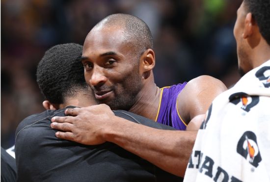 施梵宇穿卫衣练球备战路人王总决赛（施梵宇卫衣加身苦练，冲刺路人王总决赛）