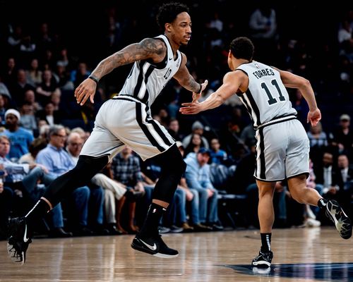 天价对决！姆巴佩、亚马尔并列身价榜首，谁是新生代第一人？（巅峰身价之争：姆巴佩与亚马尔并列榜首，谁能称新生代之王？）